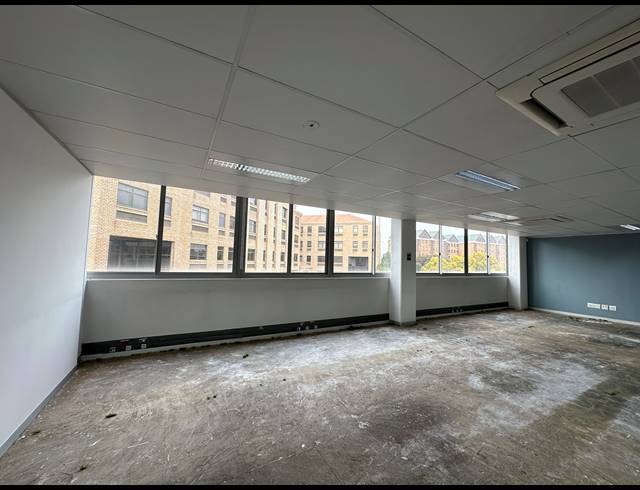 752.60M² OFFICE TO LET IN CENTURION CENTRAL